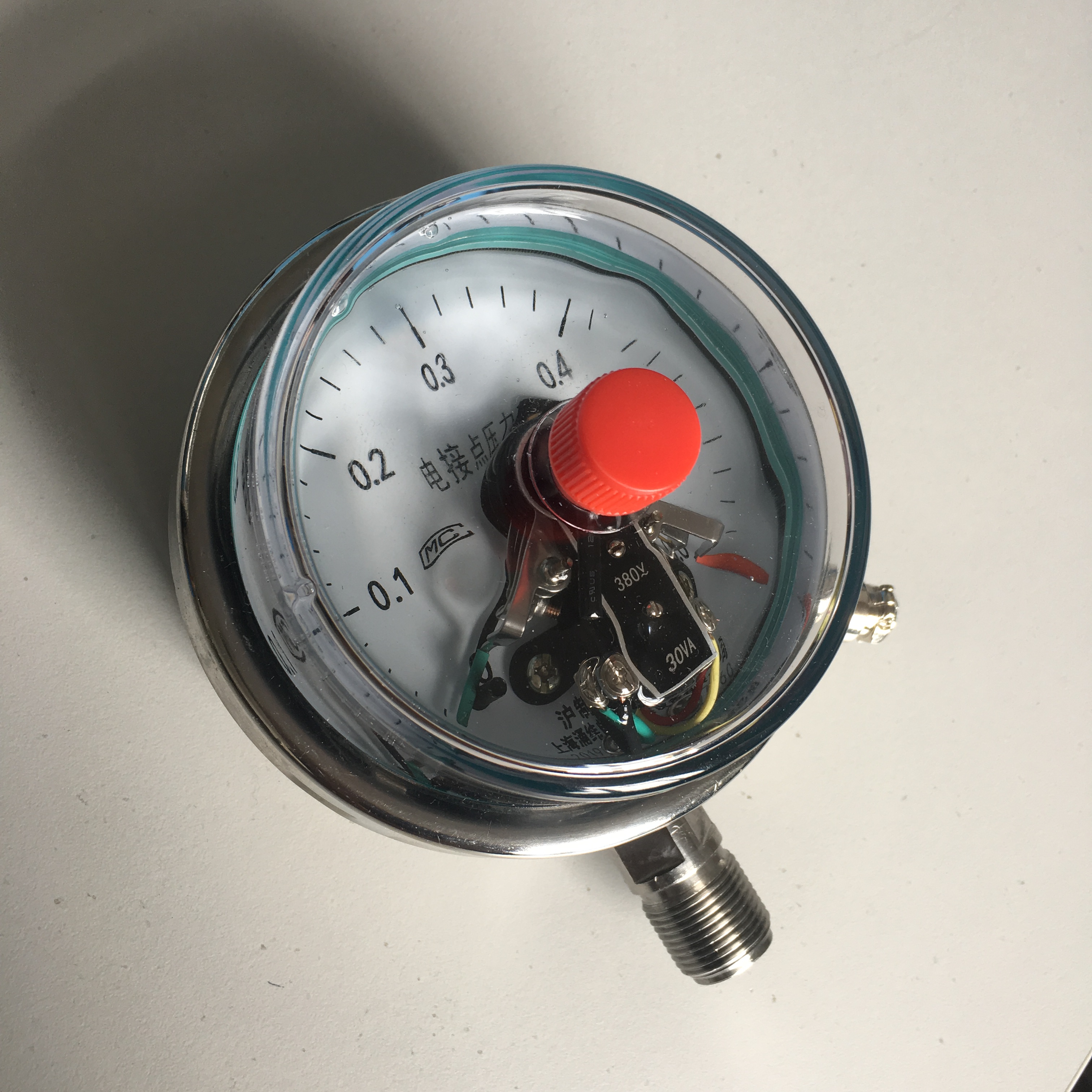 YXC系列磁助電接點(diǎn)壓力表